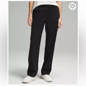 NWT Lululemon Straight-Leg Mid-Rise Pant Luxtreme
Regular